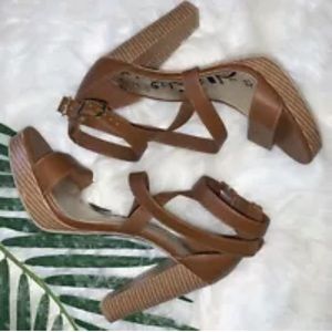 BRASH~STRAPPY~COGNAC~BROWN~OPEN TOE SANDAL~LEATHER